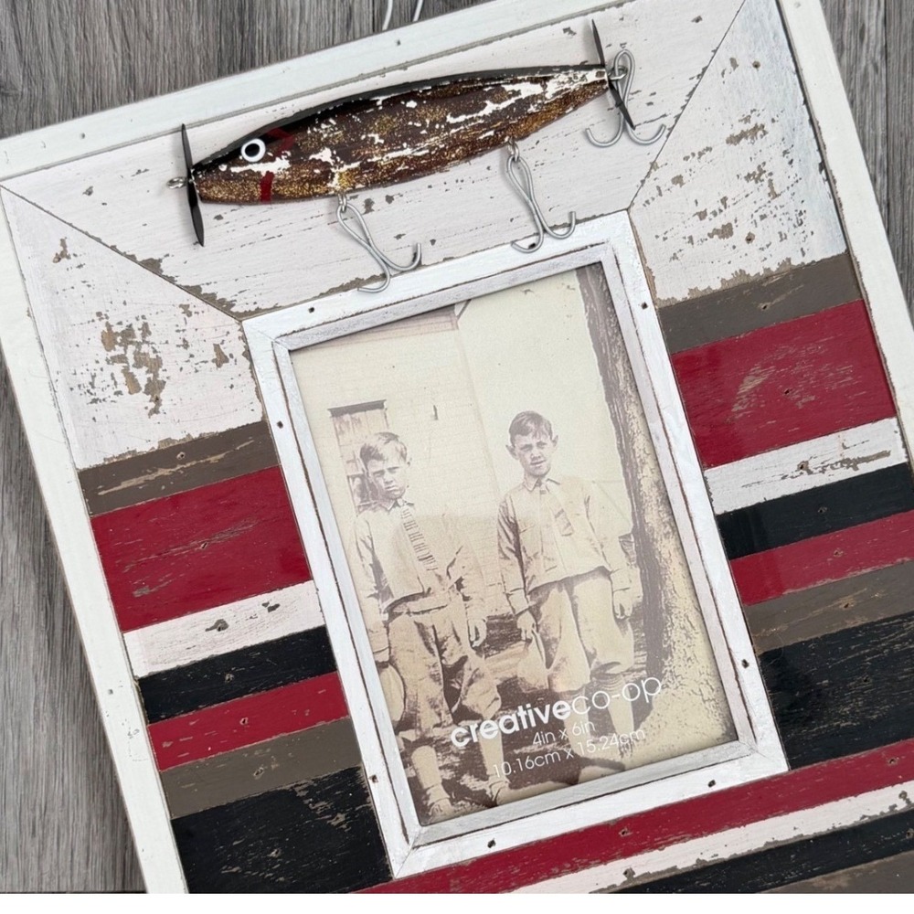 Fisherman Rustic Wooden 4x6 Photo Frame by Creative Co-op NWT Fishing Lure